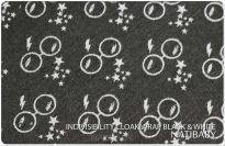 Scraps Natibaby Design INDIVISIBILITY CLOAK WRAP BLACK & WHITE 180cm welna2.jpg